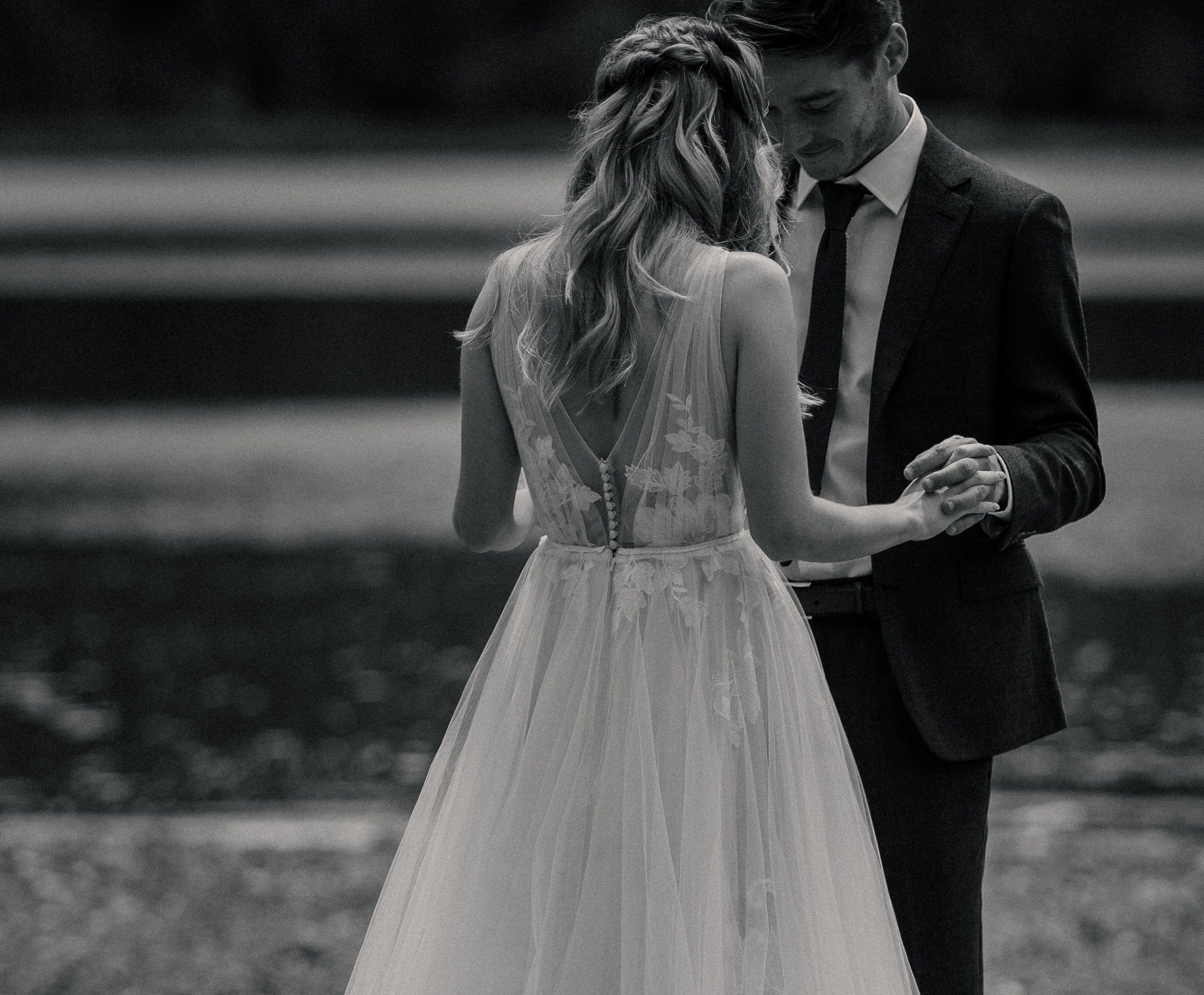 Emotional candid wedding photography Vancouver Island