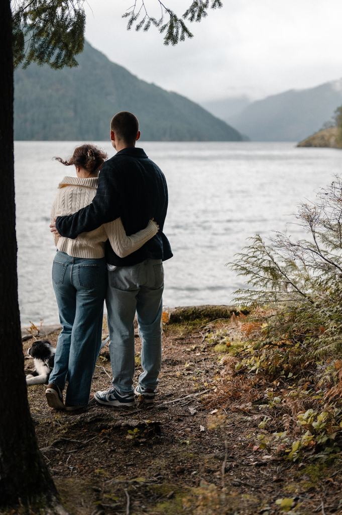 Comox Lake couples session with mountain and lake views